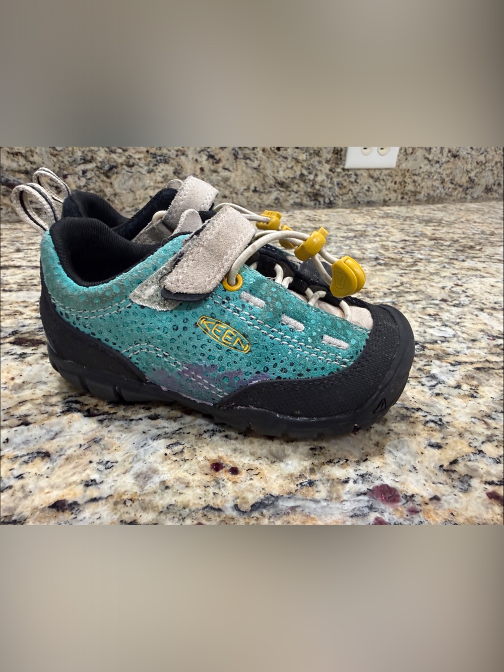 Keen Jasper Kids Teal and Black Outdoor Sneaker with Yellow Accents